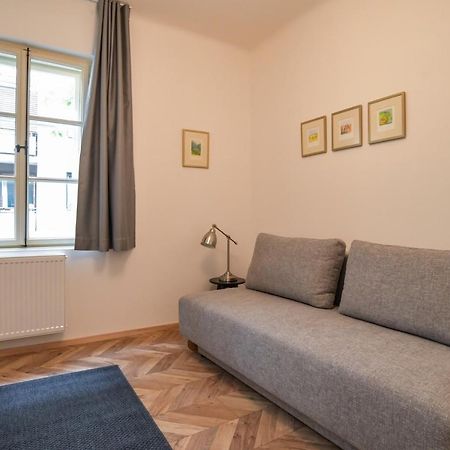 Vila Selena Apartment Ljubljana Ngoại thất bức ảnh