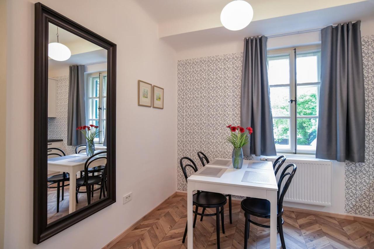 Vila Selena Apartment Ljubljana Ngoại thất bức ảnh