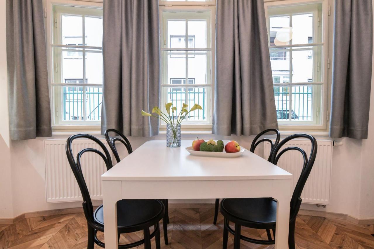 Vila Selena Ljubljana Ngoại thất bức ảnh